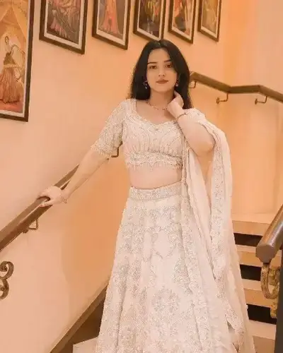 Call Girls Anu Nagar